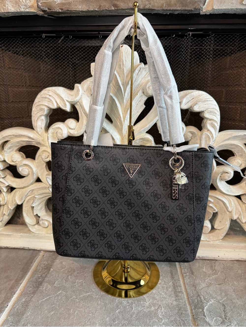 GUESS Black Signature Logo Tote with Charm NWT